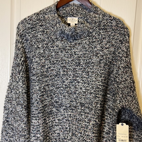 NWT ST JOHNS BAY GRAY/BLACK KNIT TURTLENECK SWEATER - Picture 4 of 5